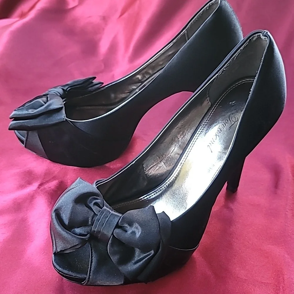 BLACK SATIN PEEP TOE sz 9.5 big bow sexy ♥️ 🔥 platform stiletto heels